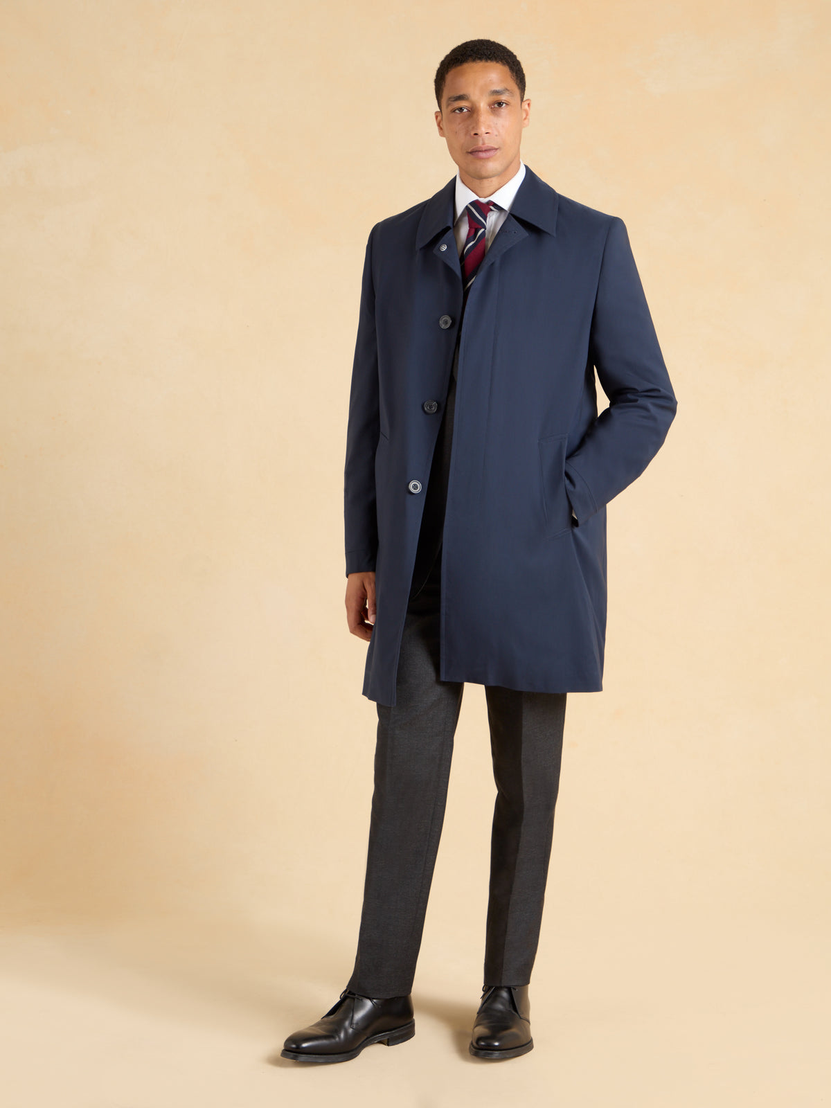 Elvaston Raincoat Loro Piana Rain System - Navy