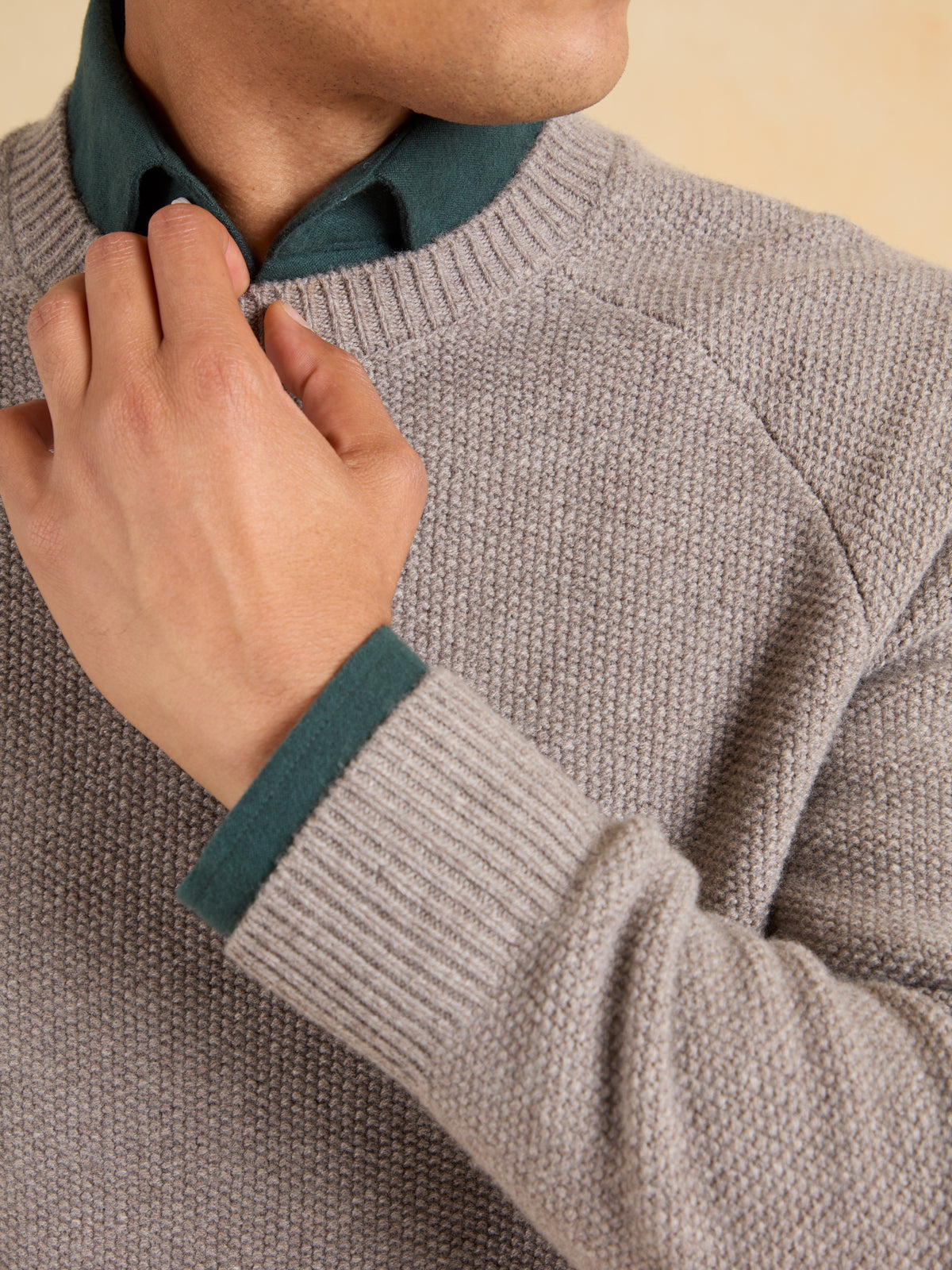 Lansdowne Moss Stitch Crew Neck Jumper - Taupe Lambswool