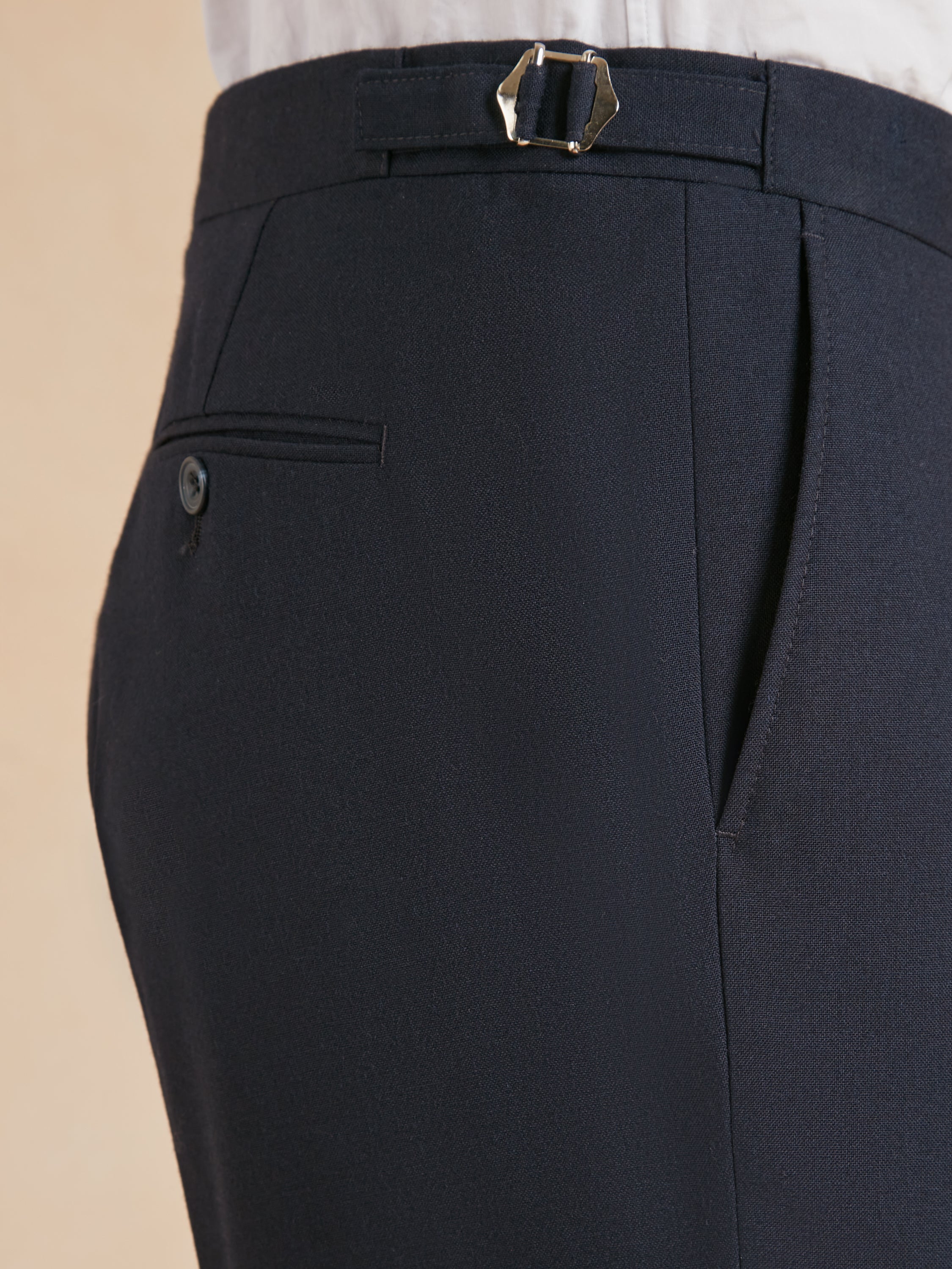 Cadogan Classic Fit Suit - Navy Plain Weave Wool