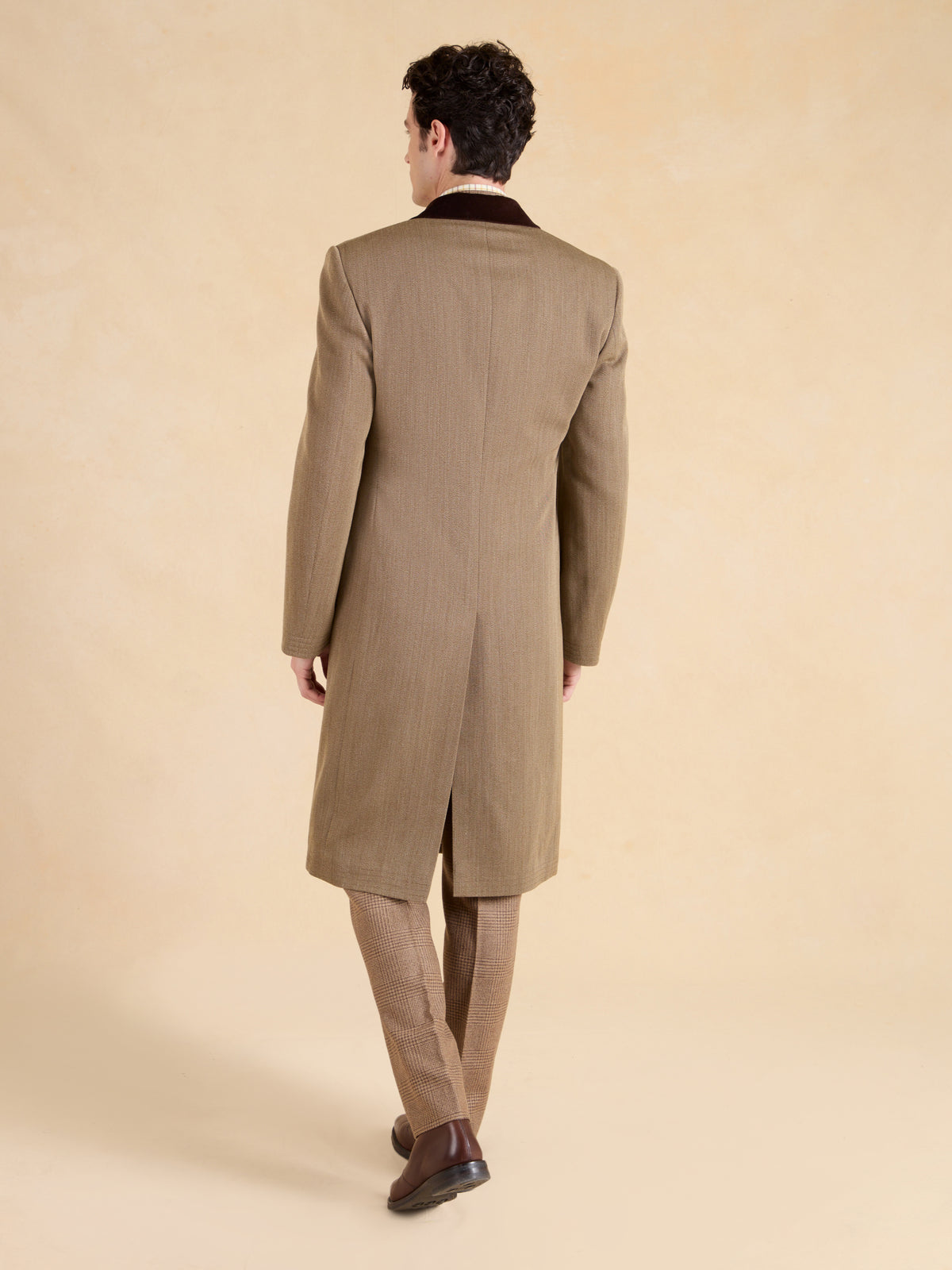 Onslow Single Breasted Covert Coat - Brown Wool