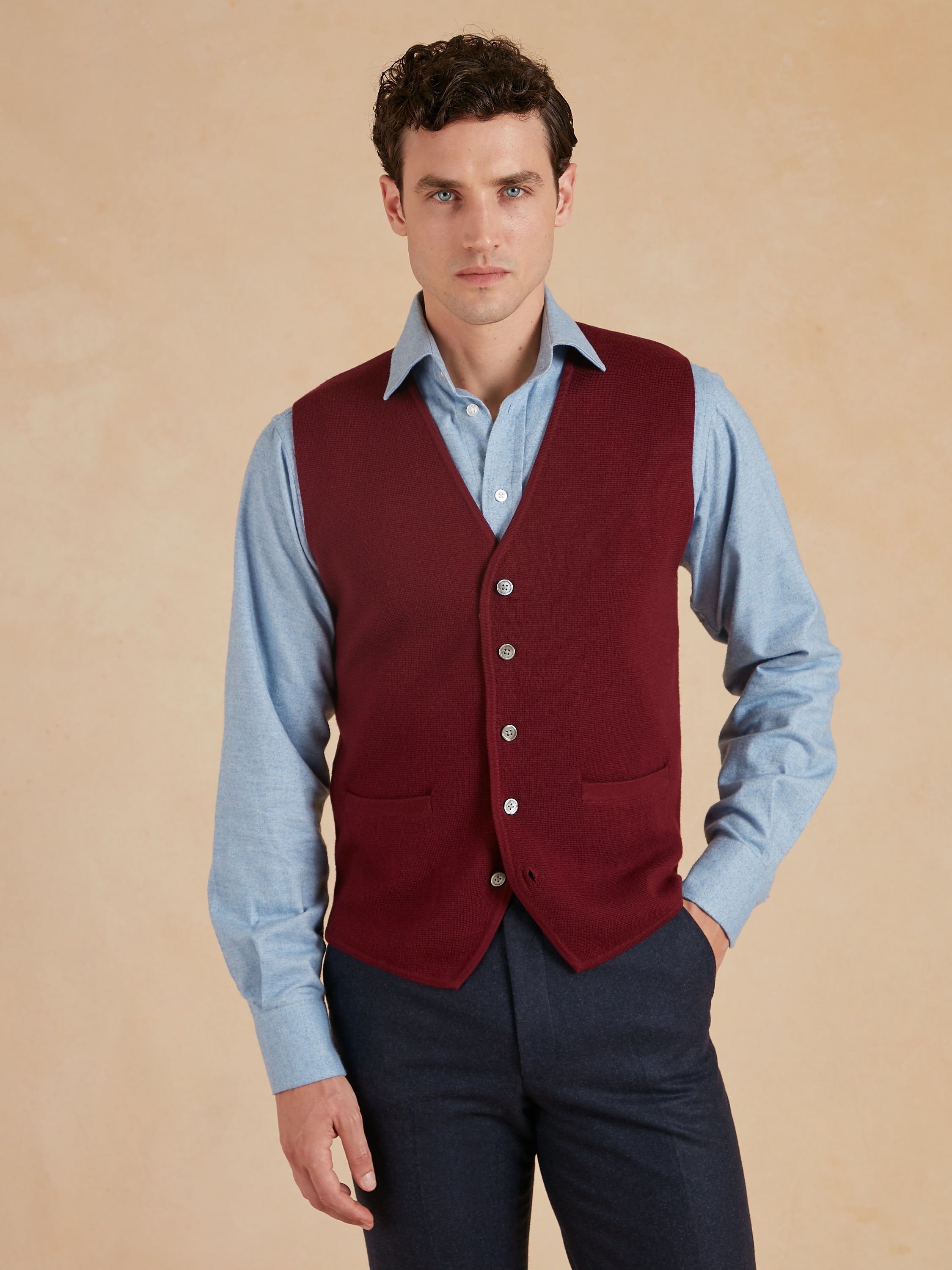 Fine Merino Wool Waistcoat - Wine