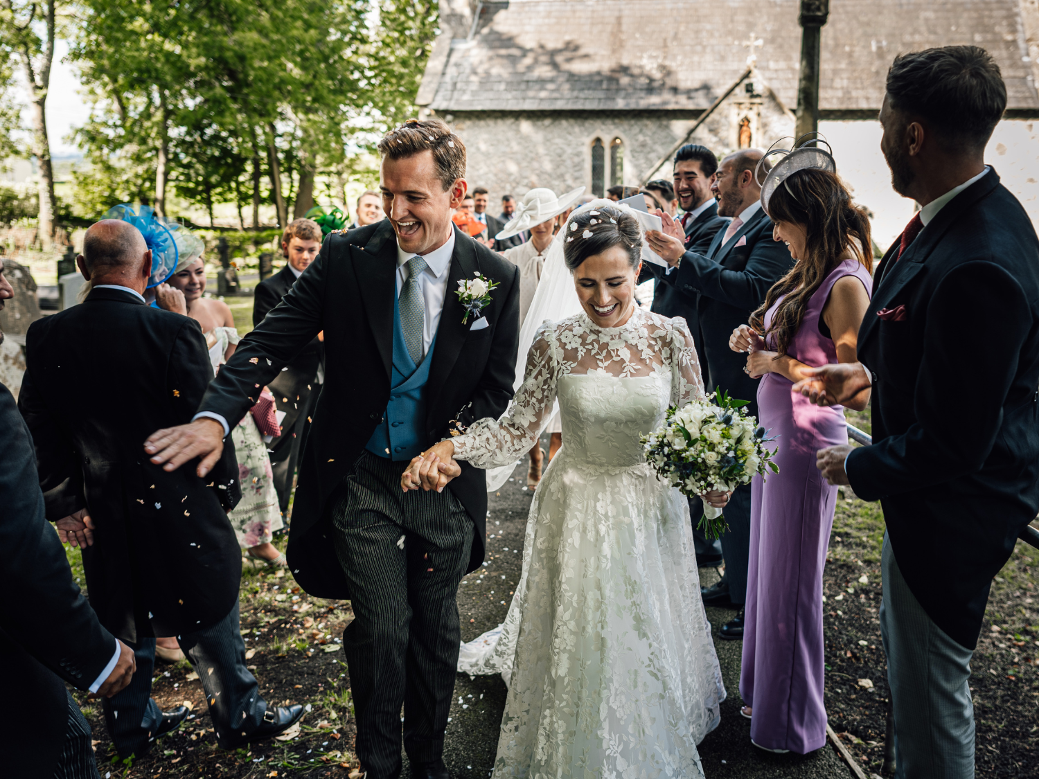 Country Weddings: Our Comprehensive Style Guide