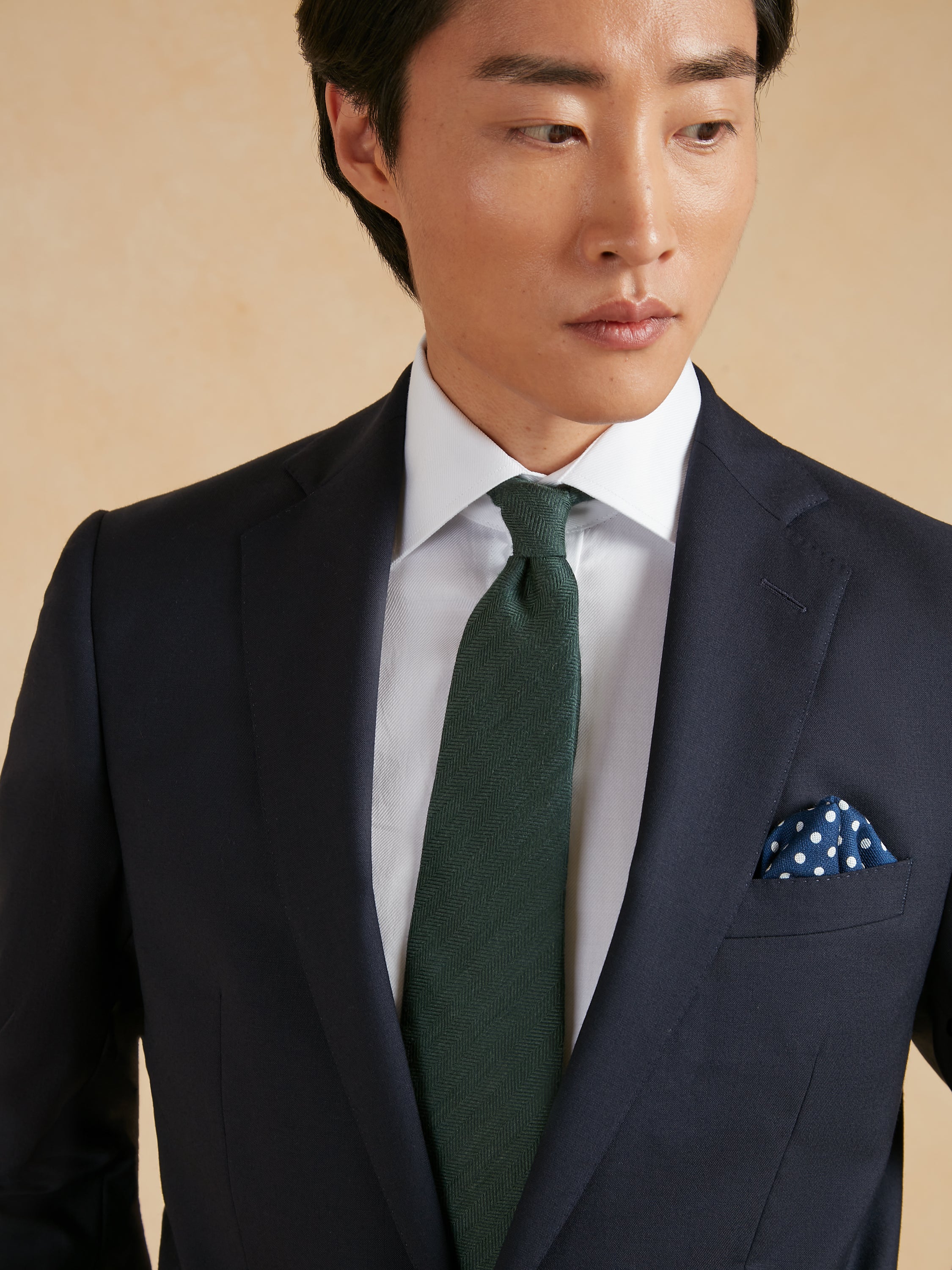 Eaton Classic Fit Suit - Navy Plain Weave Lightweight Wool