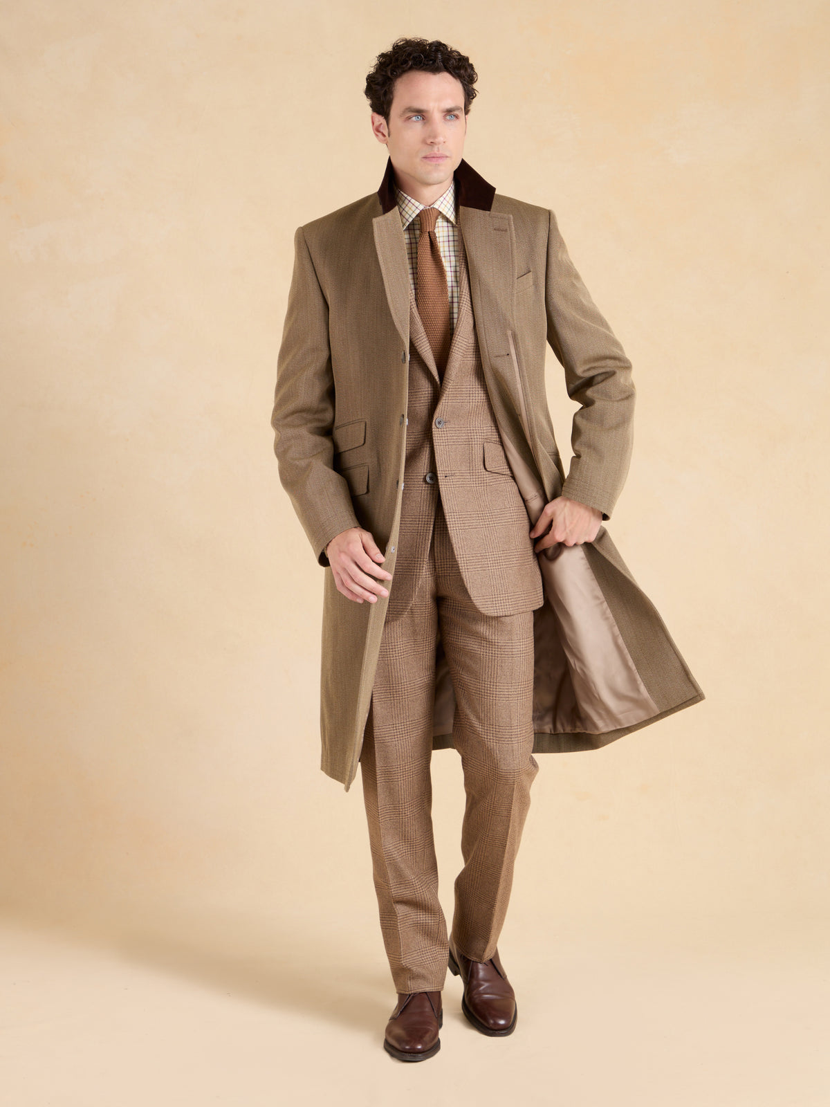 Onslow Single Breasted Covert Coat - Brown Wool