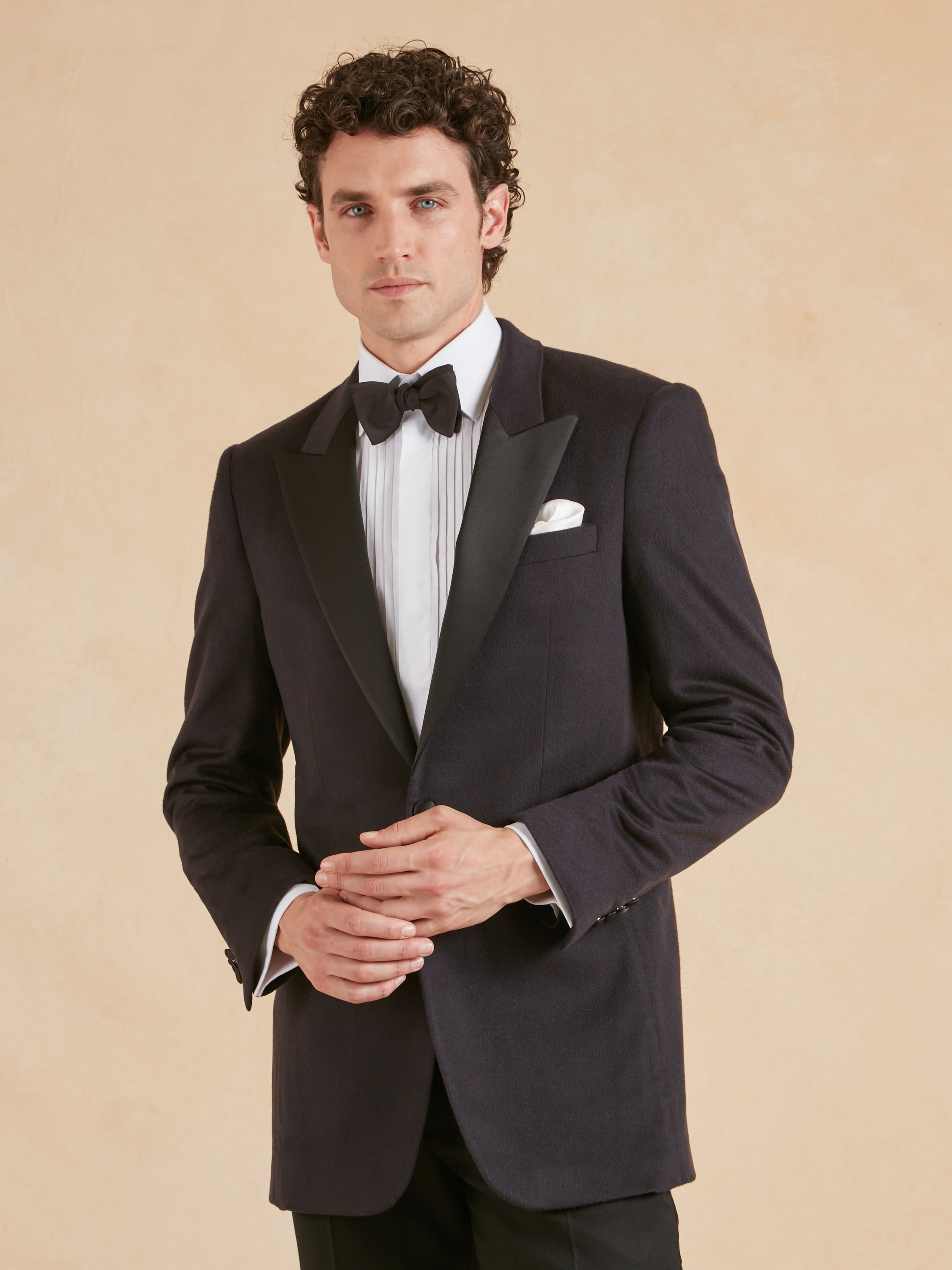 Lightweight Cashmere Smoking Jacket - Navy