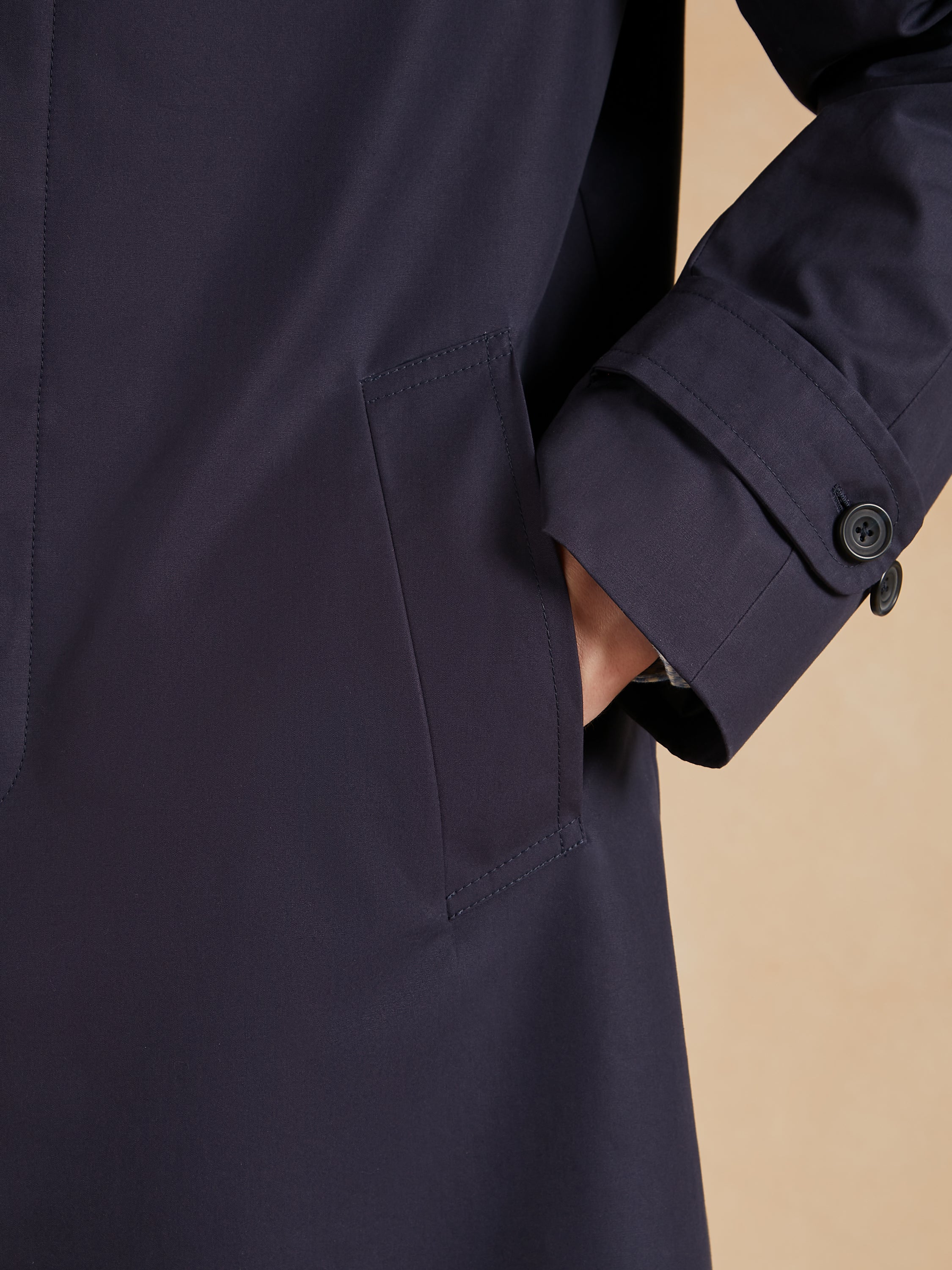 Ventile Raincoat - Navy